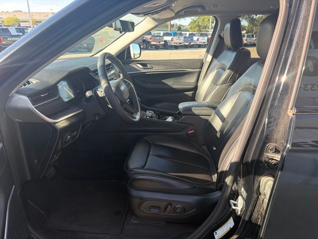 jeep grand cherokee 2023 1C4RJHBG1PC533352 image jeep grand cherokee 2023 1C4RJHBG1PC533352 image